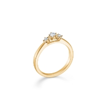 Billede af Mads Z "Crown Trinity" ring 14 kt m. ialt 0,17 ct. brillanter w/si str. 60