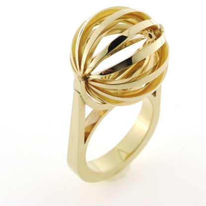 Billede af Svendeprøve Guldsmed opgave, Julius, juni 2019, Sølvmedalje