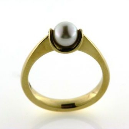 Billede af Ring perle, sv. kultur 8 kt.