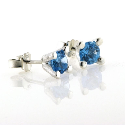 Billede af Ørestik 4 grab. fatning, 2* blå topas (swiss blue) 6,0 mm. 925s.
