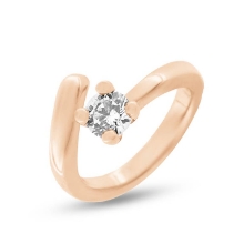 Billede af Forskudt ring i 14 kt. rosaguld med zirkoniasten