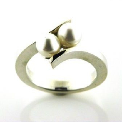 Billede af Ring med 2 sv. kulturperler 5½-6 mm 925s