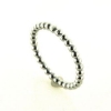 Billede af Ring kugler hele vejen rundt, br. 2,1 mm. massiv, str. -59. 14 kt. hvg.