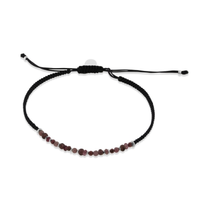 Billede af By Pind Colorful knyttet armbånd sølv mørk cerise med granat, rhodolit og turmelin