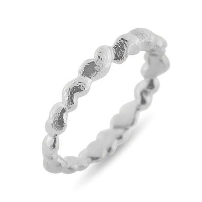 Billede af Ring hjerter, hele vejen rundt ,br, 3,4 mm. hamret overflade 925s