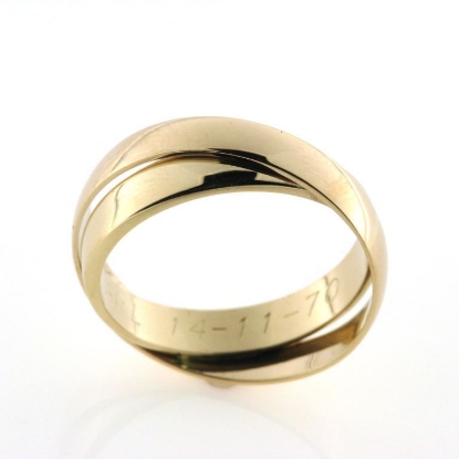 Vis detaljer for Ringe, 8 kt. 2 Ringe loddet fast sammen (lille ring loddet på skrå ind i store) Billede af Ringe, 8 kt. 2 Ringe loddet fast sammen (lille ring loddet på skrå ind i store)