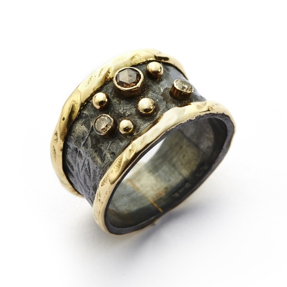 Billede af *By Birdie Empire Slim ring sort rhodineret sølv m.14kt guld og ialt 0,34 ct diamant str. 56