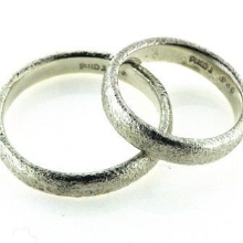 Billede af Viel. & Forlov. ringe, hammerslået 925s.