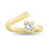 Billede af Forskudt ring i 14 kt. guld med brillant 0,75 ct. w/vs
