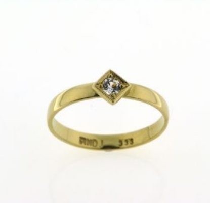 Billede af Ring m. carre fatn. brill. 0,06 w/vs. 8 kt.