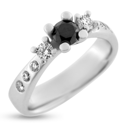 Billede af Rækkering i 14 kt. hvidguld med brillanter i sort og hvid