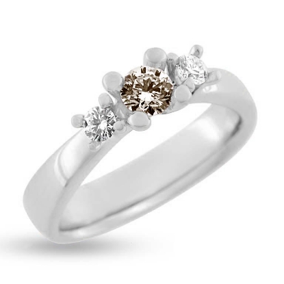 Billede af Rækkering i 14 kt. hvidguld m. brillanter i hvid og champagnefarve