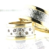 Billede af Ringe 14 kt. + sølv, d-ring 8 mm. med 5 brill. 2* 0,02, 2* 0,03, 1* 0,04 w/vs. herrering 10 mm. bred