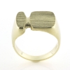 Billede af Herrering massiv lukket bund, plade 17*11,5mm 14 kt. facon + 15,5 gr. (prisen er excl. guld)