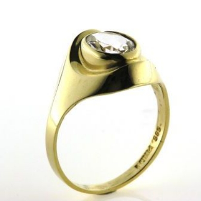 Billede af Ring m. oval syn sten 9*7 mm Priser FRA