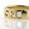 Billede af Herrering br. 8 mm. udsavet monogram (4 bogstaver) 14 kt. 