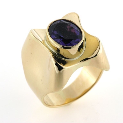 Billede af Ring fattet med oval ametyst 14 kt.