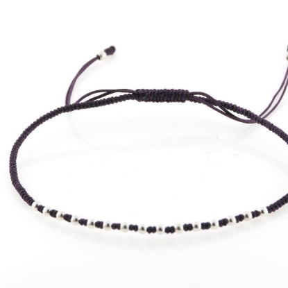 Billede af Classic by Pind Colorful ,knyttet armbånd aubergine  med sølv kugler 