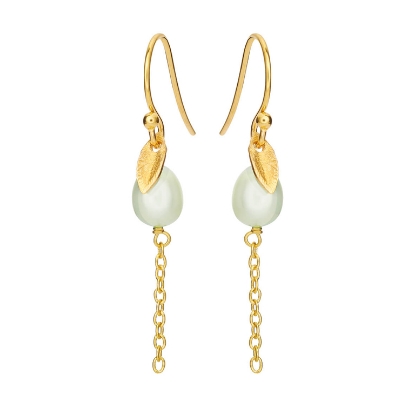 Billede af Susanne Friis Bjørner Ørering sølv forgyldt med lille blad og mintgrøn ferskvandsperle på kæde