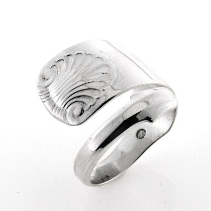 Vis detaljer for Kaffeske el. teske, sølv, til ring, forskudt, laf savet af (excl. ske) Billede af Kaffeske el. teske, sølv, til ring, forskudt, laf savet af (excl. ske)