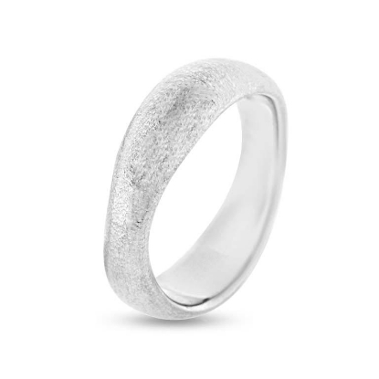 Billede af Ring bølget, br. 6,9 mm.  massiv 14 kt. hvg.