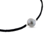 Billede af By Pind armbånd sølv med knyttet nylon med freskvandsperle (16-21 cm)