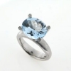 Billede af Ring fattet med akvamarin 14*12 mm. + 4 brill. a 0,015 ct. w/vs. 14 kt. hvg.