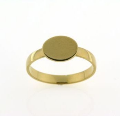 Billede af Ring m. oval plade 10*8 m/m. 8 kt.