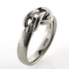 Billede af Ring med knob "pælestik" 14 kt. hvg.