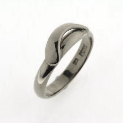 Billede af Ring m. pynt 14 kt. hvg