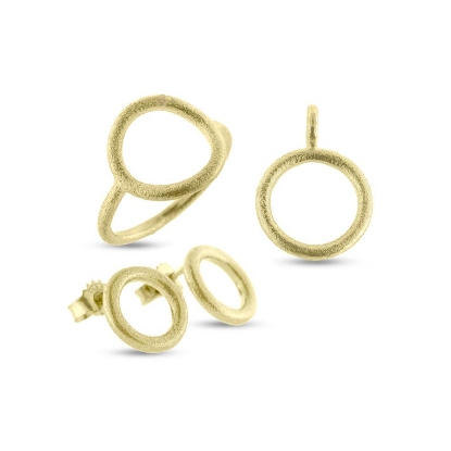 Billede af Smykkesæt Circles 15 mm. i forgyldt sølv, Ring, Vedh. & Ørestik (overflade sand)