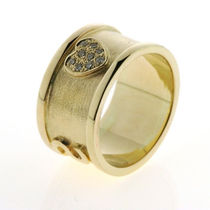 Billede af Ring 3 bogstaver og paveret hjerte, 9 brill. a 0,015 w/vs. 14 kt.