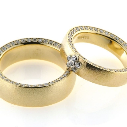 Billede af 1 par vielsesringe / forlovelse ringe 14 kt. rosa guld