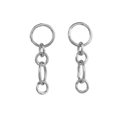 Billede af Susanne Friis Bjørner øreringe m. små hamrede runde led sølv