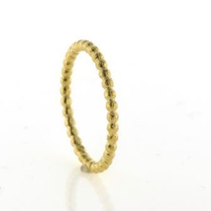 Billede af Ring kugler hele vejen rundt, br. 1,8 mm. massiv, str. -59. 925 s. forgyldt