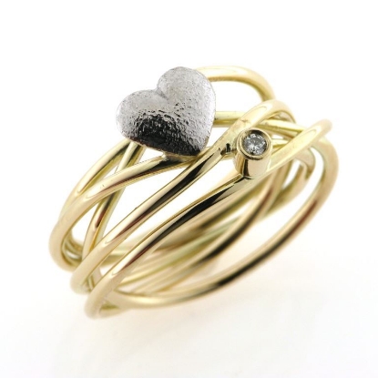 Billede af Ring med guldtråde, hjerte brill. 0,03 w/vs. 14 kt. (Trådring)