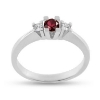 Billede af Ring 3 sten, 1 rubin 0,10 ct., 2* brill. a 0,03 w/vs. 14 kt. hvg.