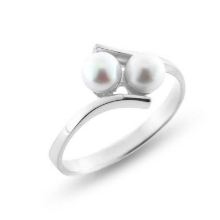 Billede af Ring m/ 2 K.P. 14 kt. hvg.  facon 2,5 gr. (prisen er excl. hvidguld)