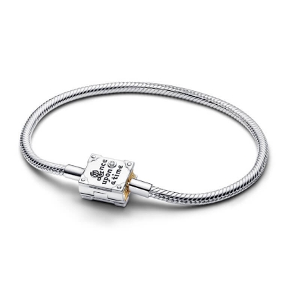 Billede af Pandora Disney Princess Eventyrbog slangekædearmbånd sølv og metalblanding m. lab-grown diamant (16-23 cm)