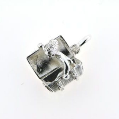 Billede af Vedhæng HC Andersen, "Den flyvende kuffert" 925s.