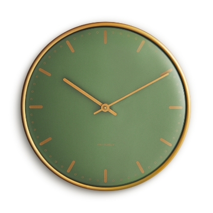Billede af Arne Jacobsen vægur - City Hall - grøn/guld - 29 cm