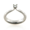 Billede af Ring kraftig rund trekantet skinne, 4 grab chaton, brill. 0,20 w/vs. 14 kt. hvg.