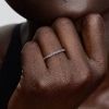Billede af Pandora Funklende Blå Evighedsbåndring forgyldt metalblanding m. krystal (str. 50)