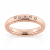 Billede af Ring bølget  5* 0,01 w/vs. i stjernedrys 14 kt. rød