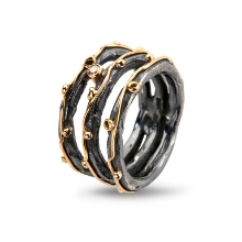 Billede af By Birdie Zeus Tribeca-1 ring sort rhodineret sølv m.14kt, og 0,05 ct brillant str. 53